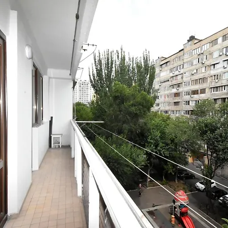 Apartment In The Center Of Yerevan Exterior photo